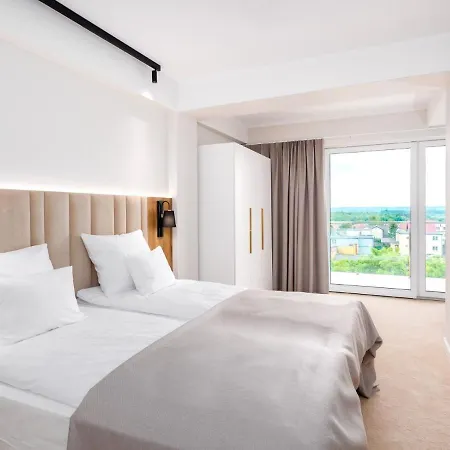 Krol Plaza & Wellness Resort