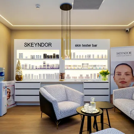 Krol Plaza & Wellness Resort