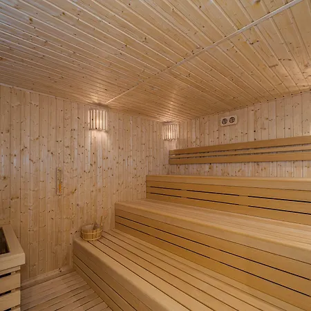 Resort Krol Plaza & Wellness Jarosławiec